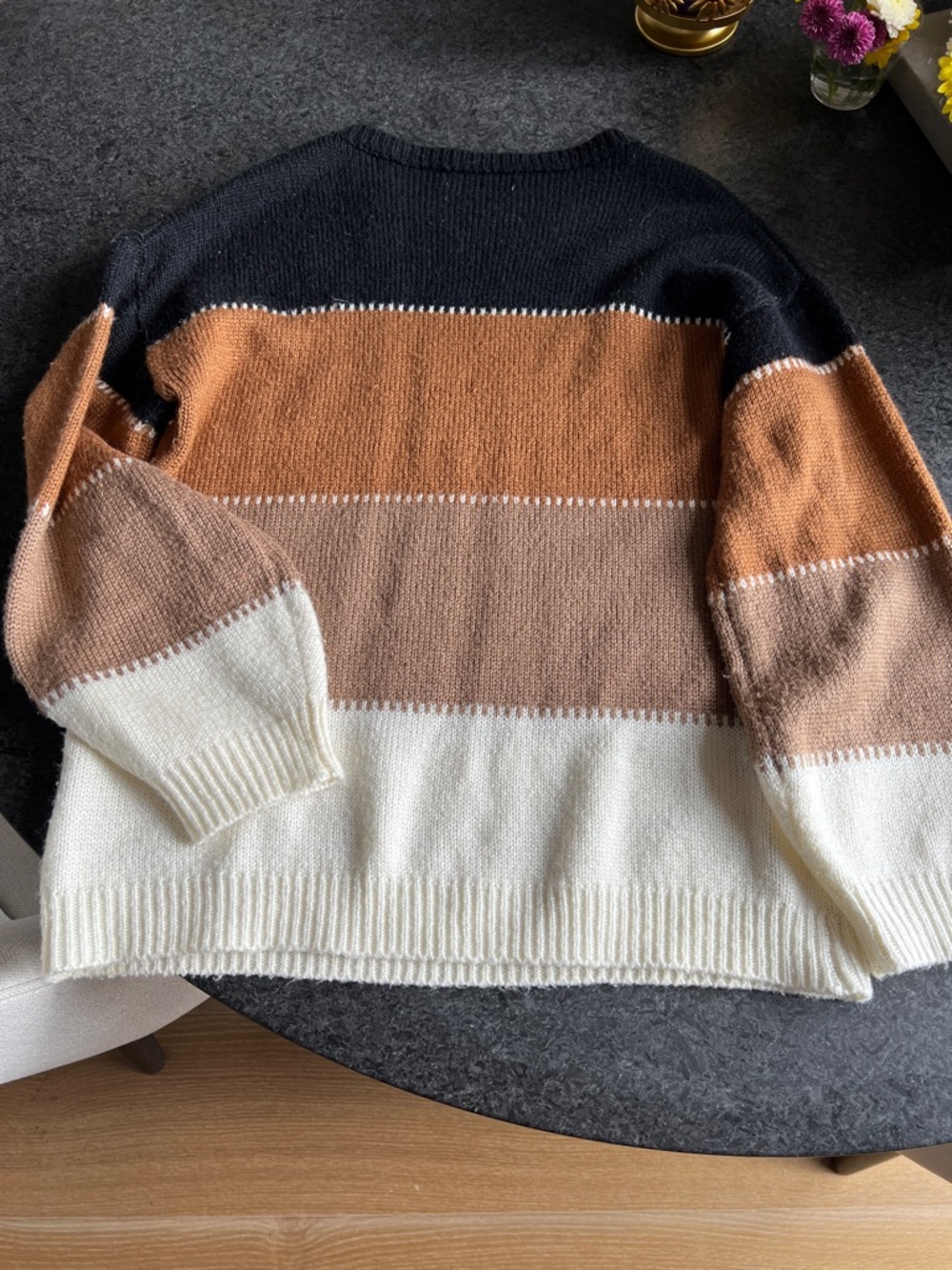 Multi-Color Sweater, Size L - Picture 3 of 3